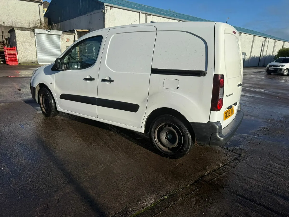 Peugeot Partner 2015 - Image 2