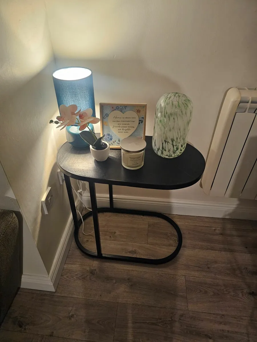 Black Side Table - Image 1
