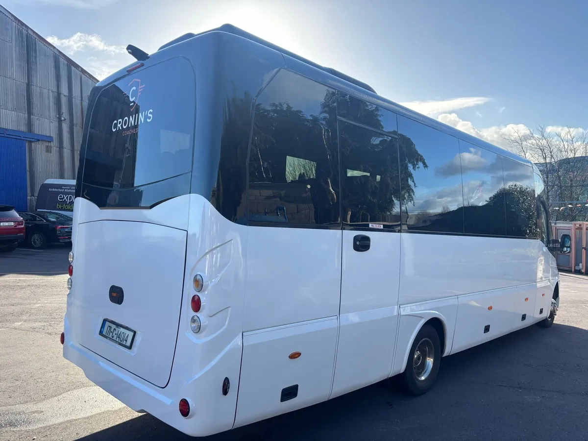 Iveco Torc Exec Spec - Image 3