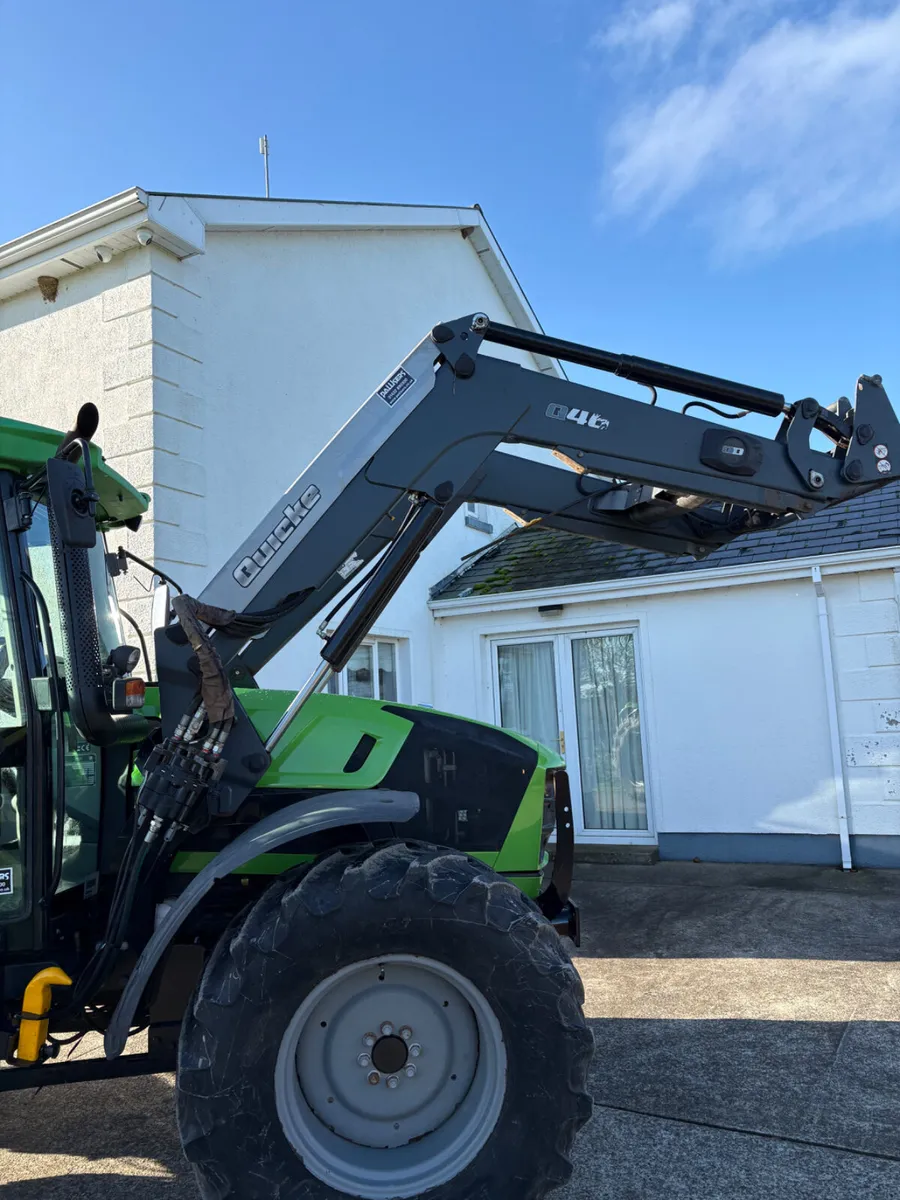 Deutz Fahr Tractor and front loader - Image 3