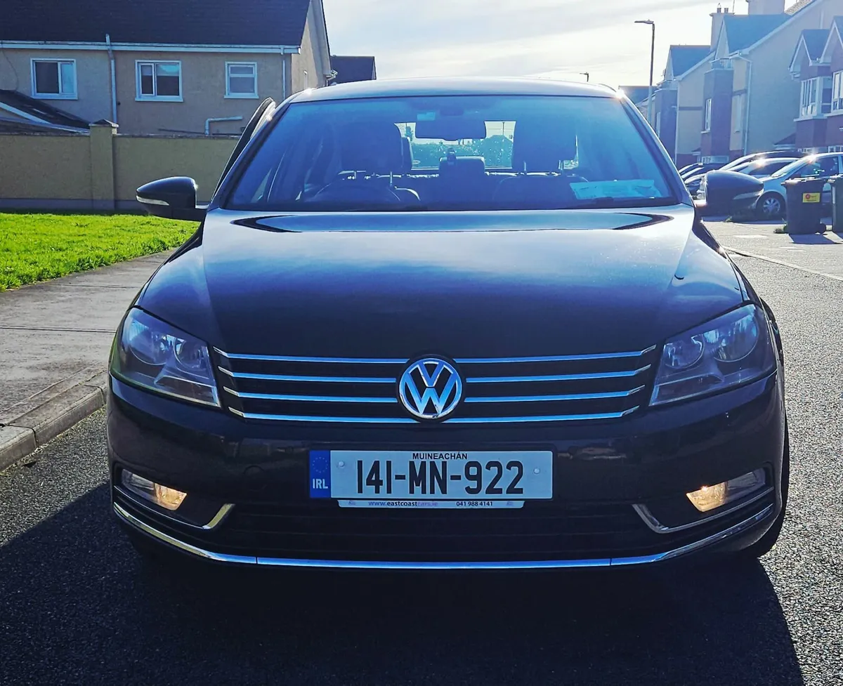Volkswagen Passat 2014 2.0 TDI (executive trim) - Image 2