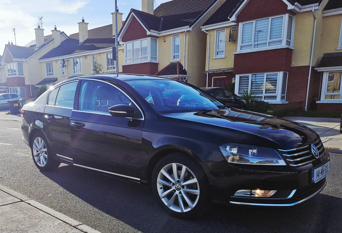 Volkswagen Passat 2014 2.0 TDI (executive trim) - Image 4