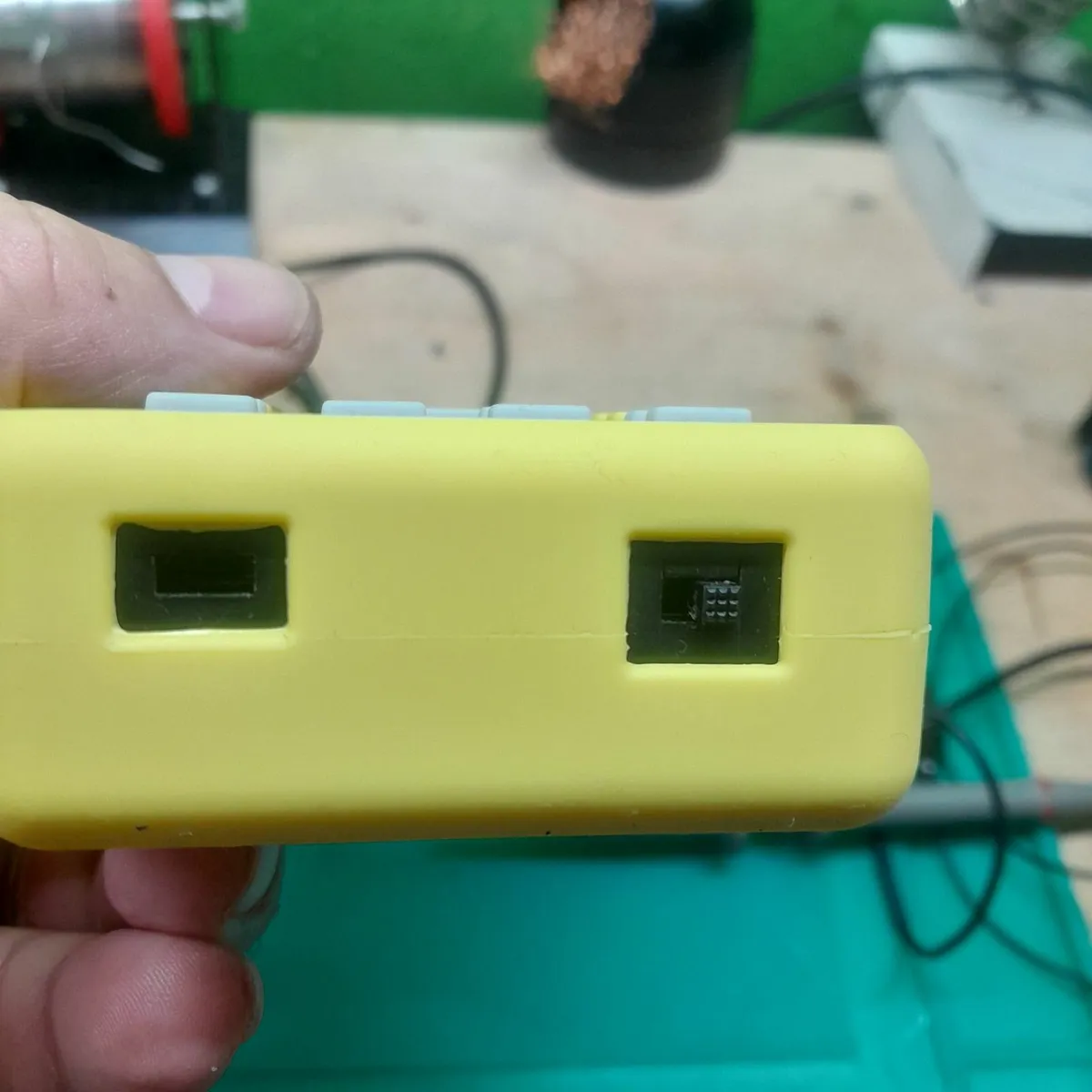 FNIRSI-5012H 2.4-inch Screen Digital Oscilloscope - Image 3