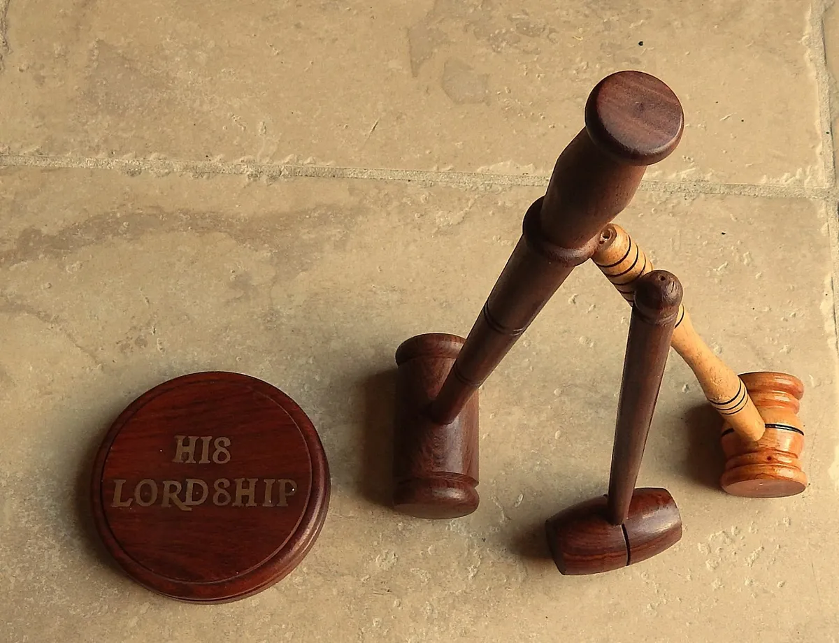 Selection of 3 Handmade Gavels & Block with Inlay - Image 3