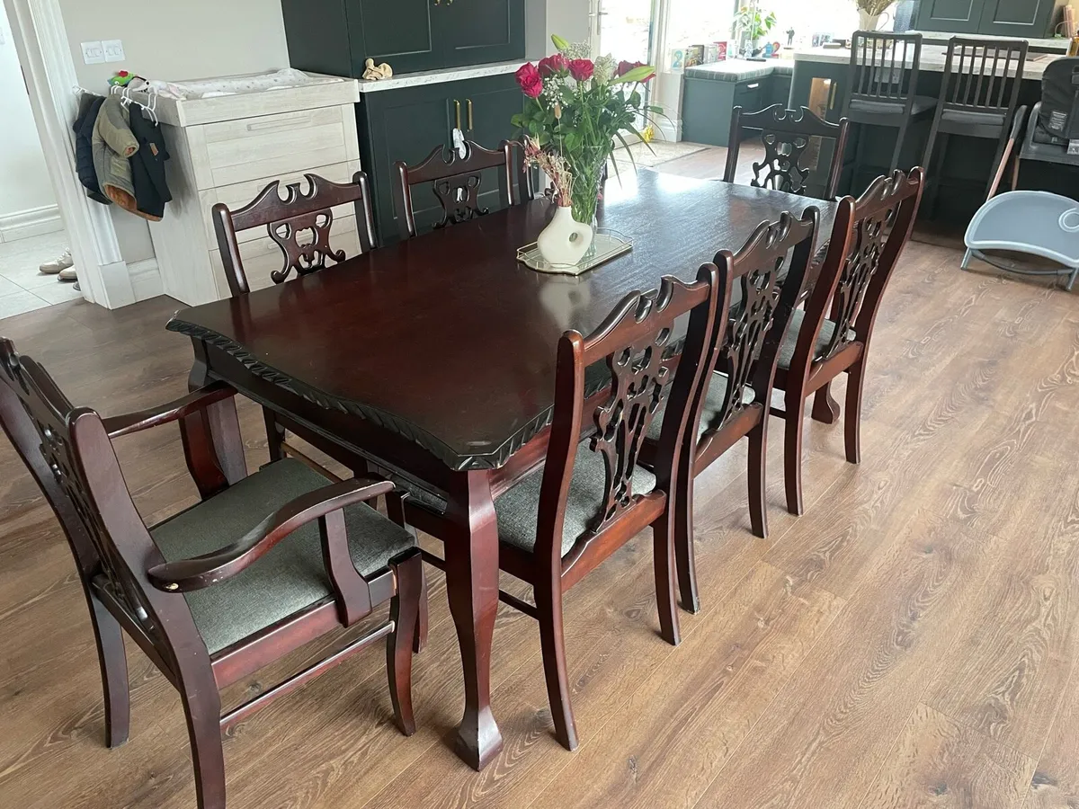 Dining / kitchen table and chairs - Image 4