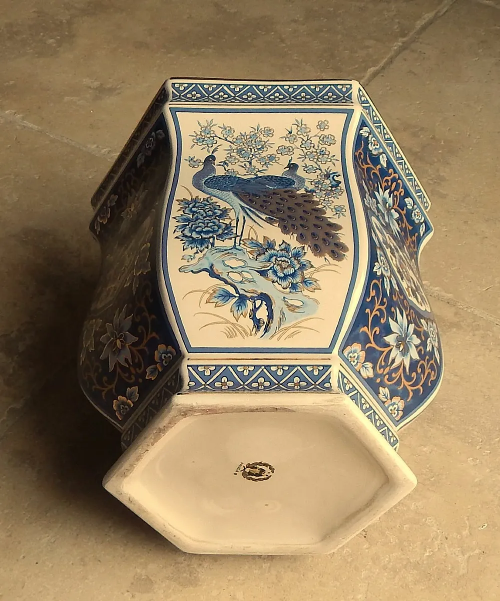 Ceramic Hexagon Japanese Planter by Panda Pottery - Image 3