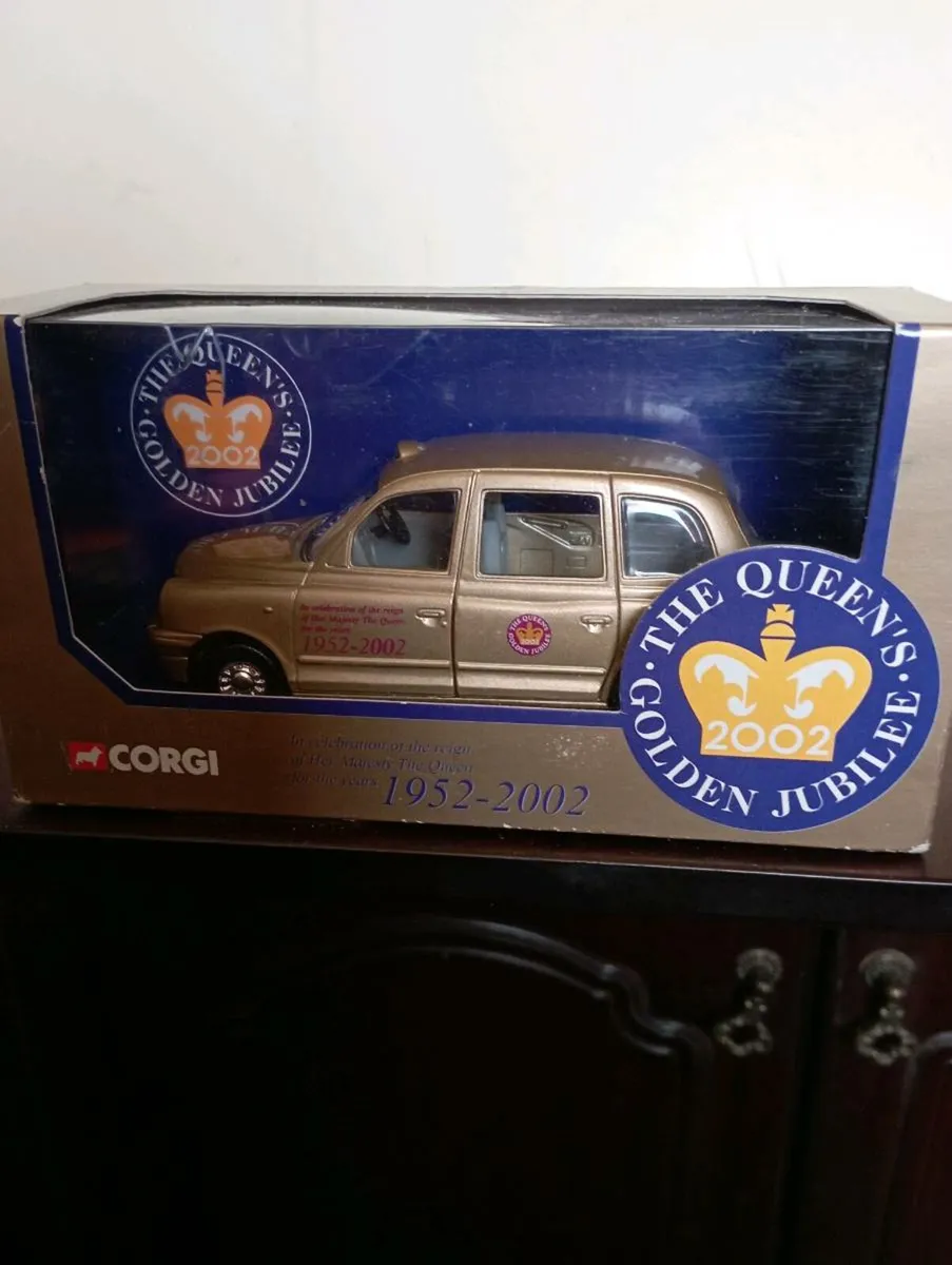 THE QUEEN'S I GOLDEN JUBILEE BY CORGI DIE-CAST MO - Image 1