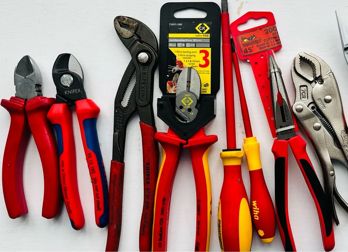 New items for sale - Image 2