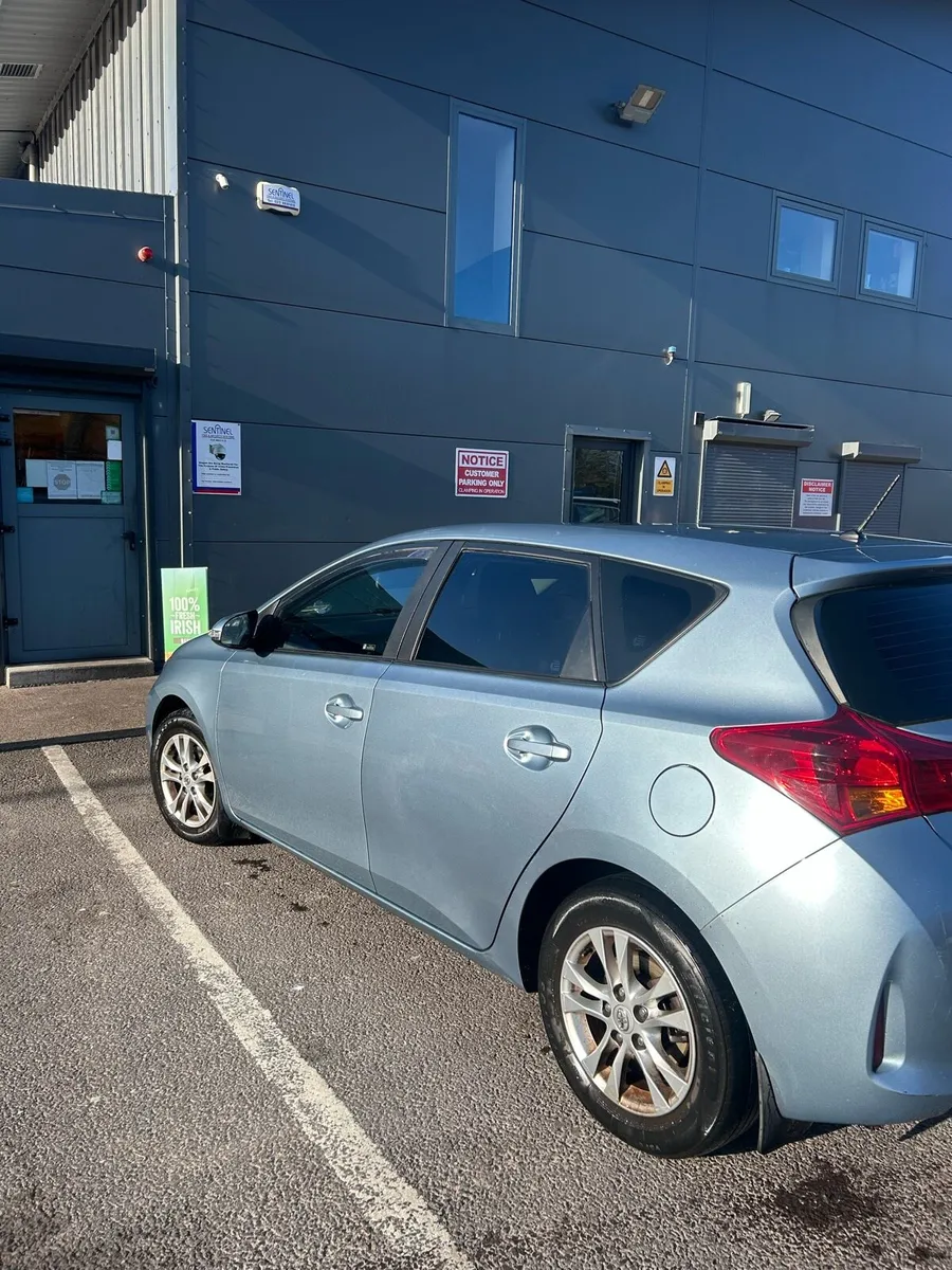 2013 TOYOTA AURIS - Image 1