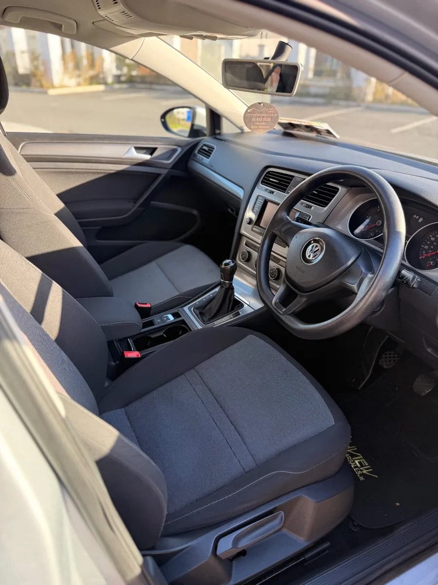 Volkswagen Golf 2014 - Image 4