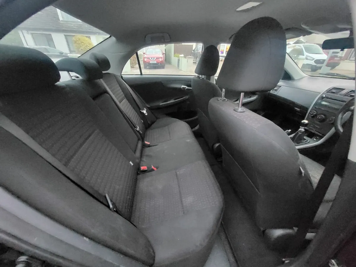 Toyota Corolla 2012 - Image 3