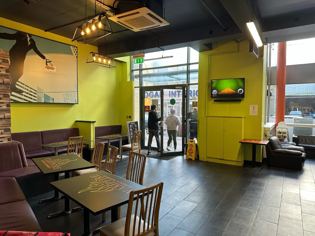 Restaurant takeaway - Image 3