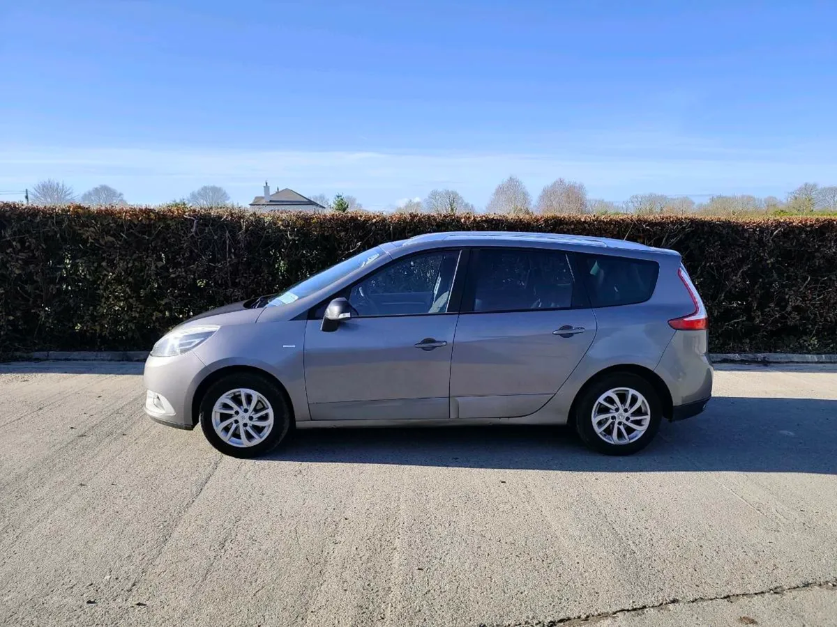Renault Grand Scenic (Limited edition) - Image 2