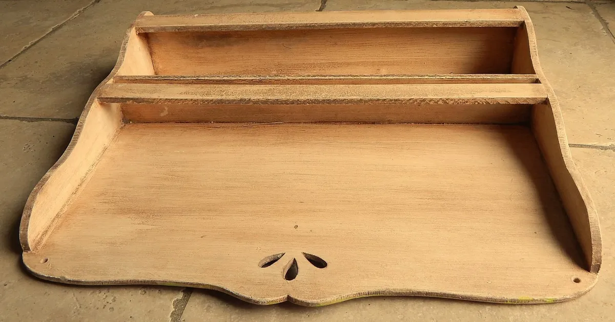 Handmade Wooden Plate Rack with Hooks - Image 4