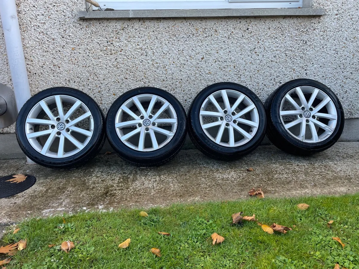 Car Tyre and Alloys - Image 3