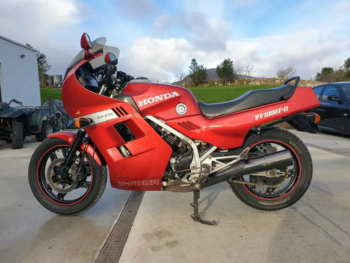 Honda VF1000 - Image 1