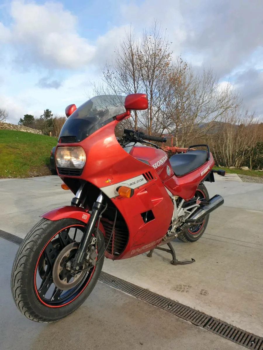 Honda VF1000 - Image 2