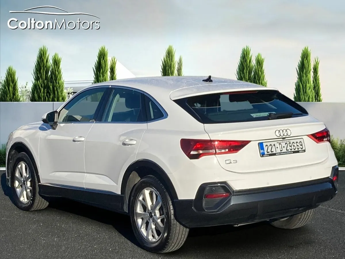 Audi Q3 SE 2.0TDi 150HP (Automatic) - Image 2