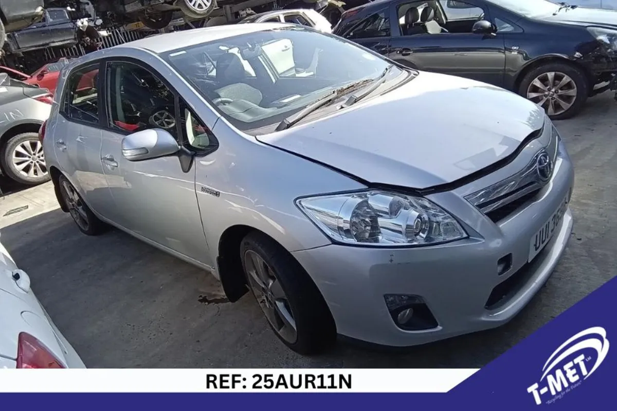 2012 TOYOTA AURIS BREAKING FOR PARTS - Image 3
