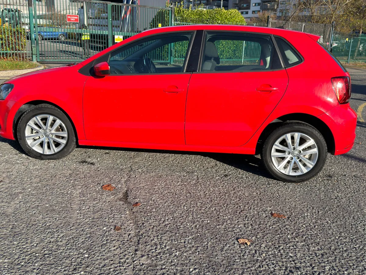 VOLKSWAGON POLO 2014 RED - Image 3