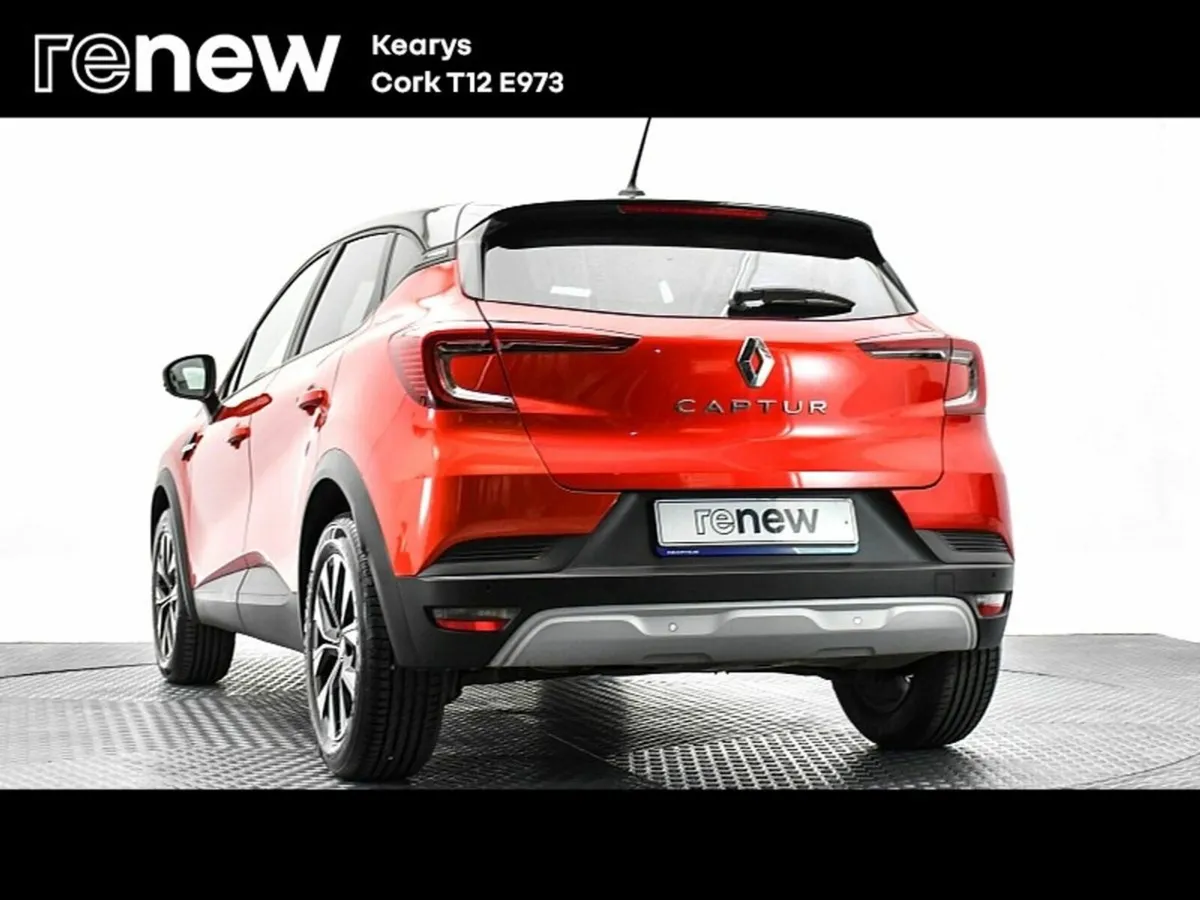 Renault Captur Limited NAEB TCe 90 - Image 4