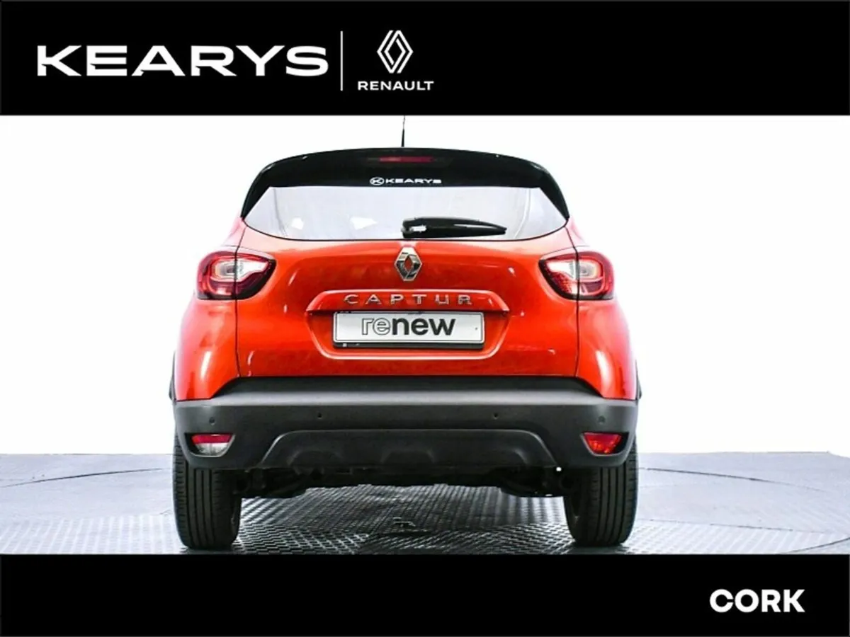 Renault Captur Iconic TCe MY19 EVAP 4DR - Image 3