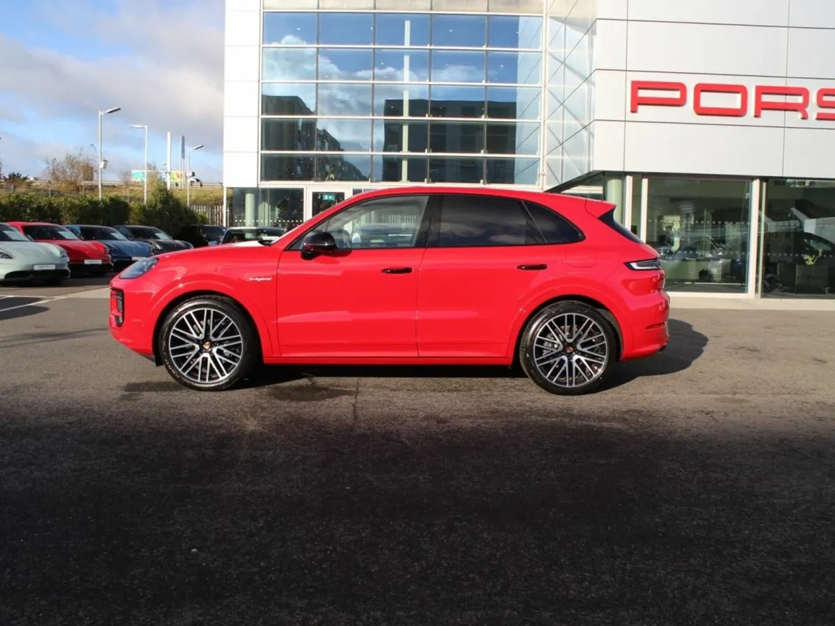 Porsche Cayenne 3.0 - Image 3