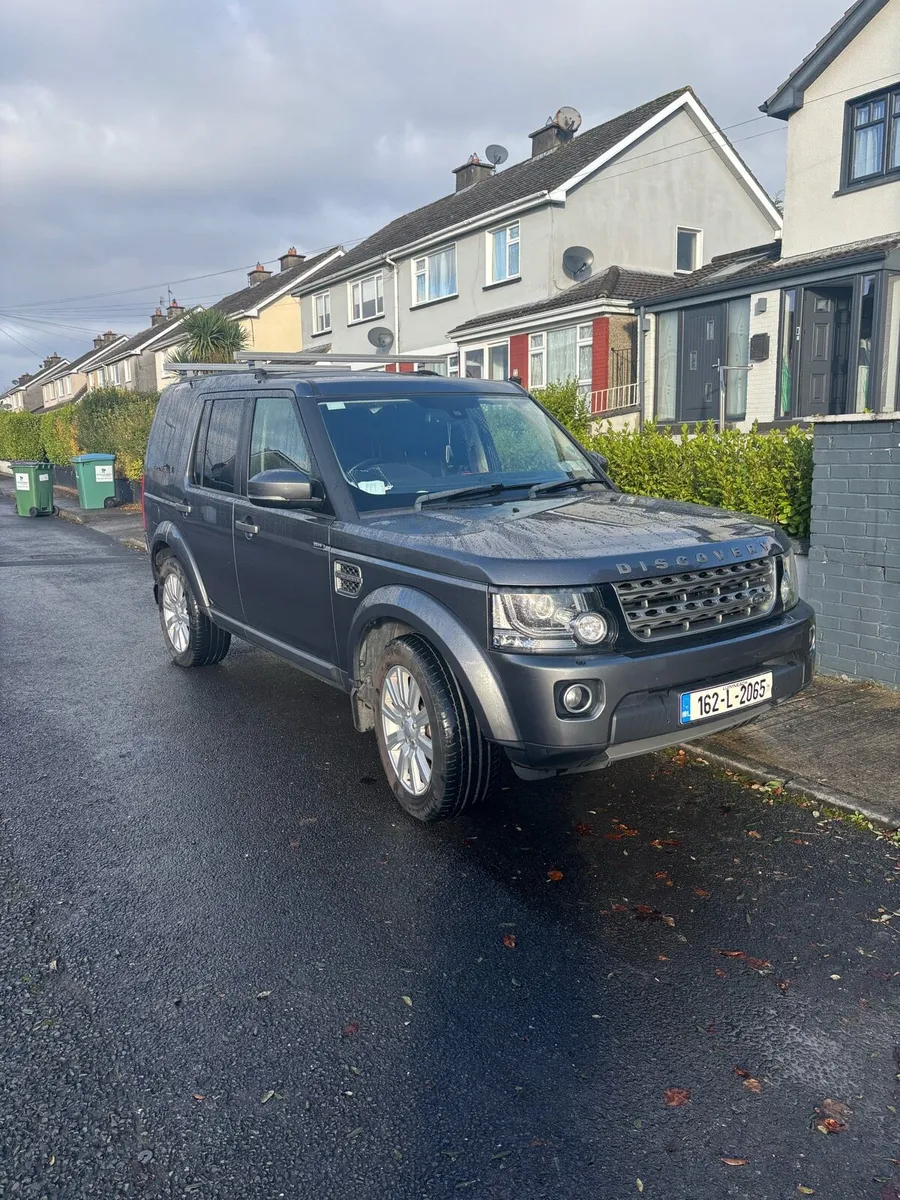Land Rover discovery SDV6 - Image 2