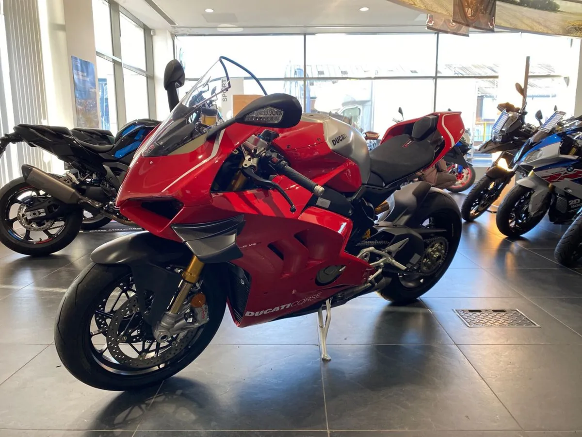 2019 Ducati Panigale V4R with Full Akrapovic! - Image 4