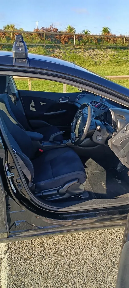 Honda Civic 2012 - Image 3