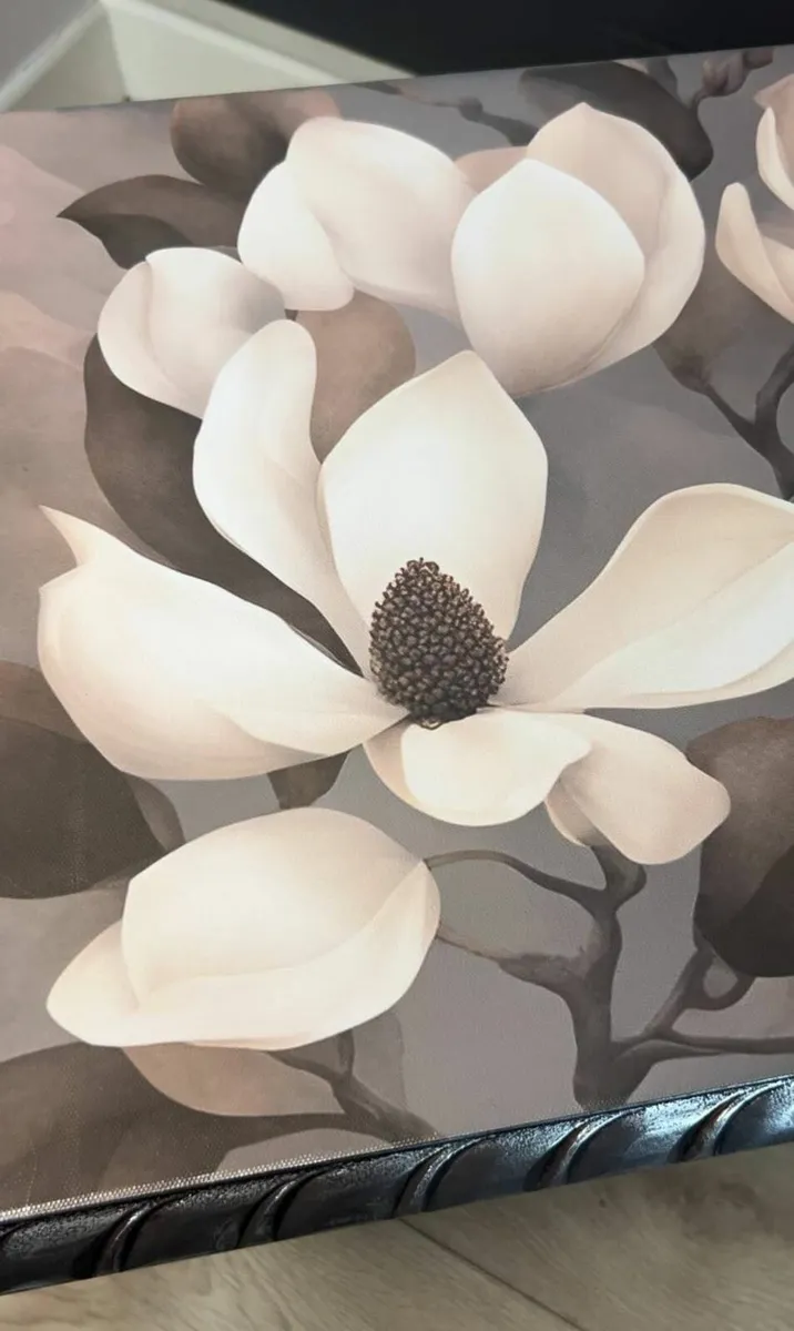 Renewed artistic coffee table - Image 4