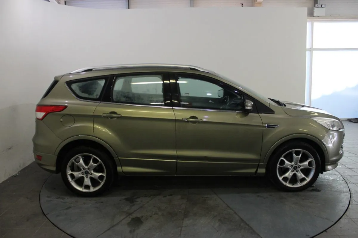 Ford Kuga 2.0tdci 140PS Titanium - Image 3