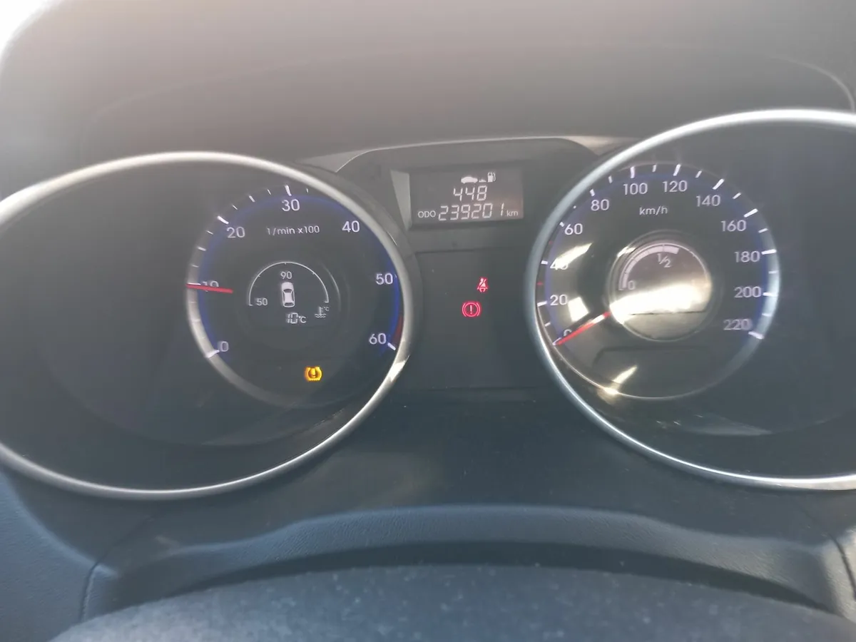 Hyundai ix35 2014 - Image 2