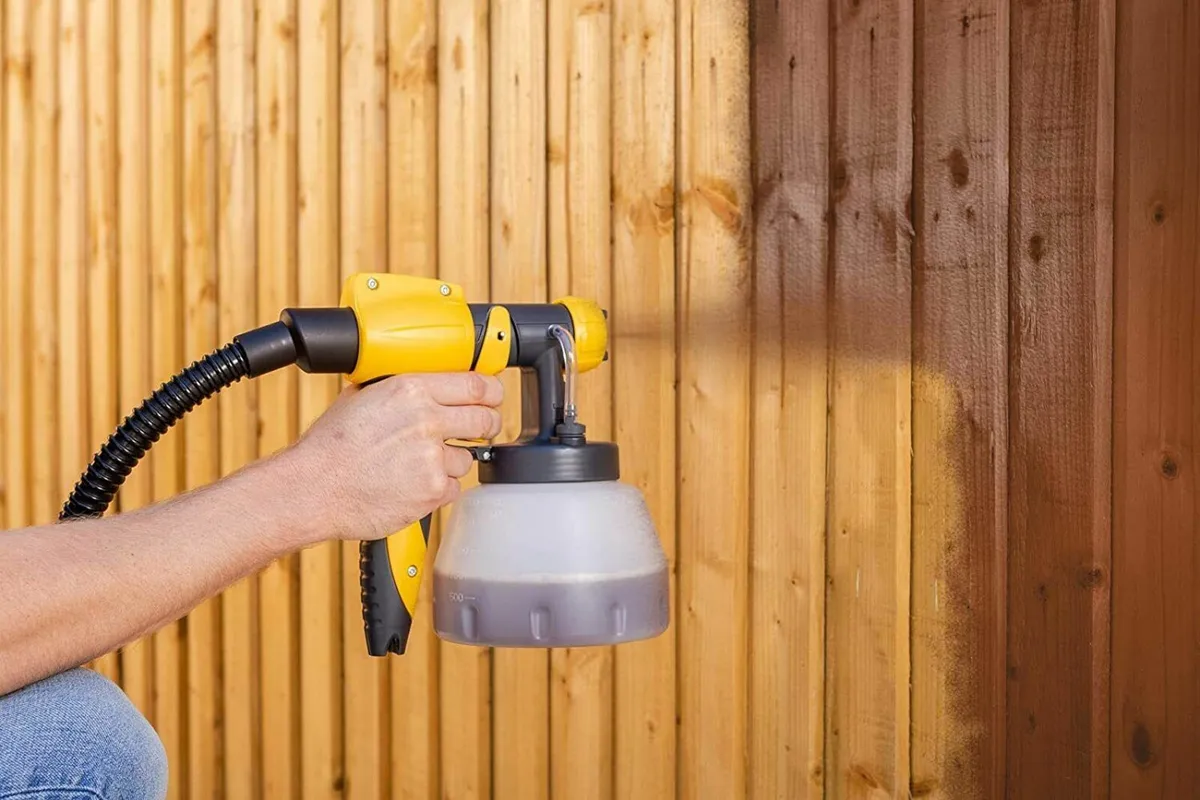 Paint Sprayer for Fences Barns Decks Garden Use - Image 4