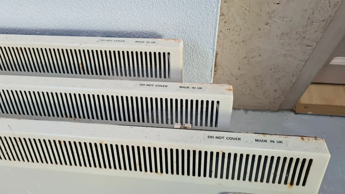 3 x Creda 1.5kw Model 85113 heaters - Image 3