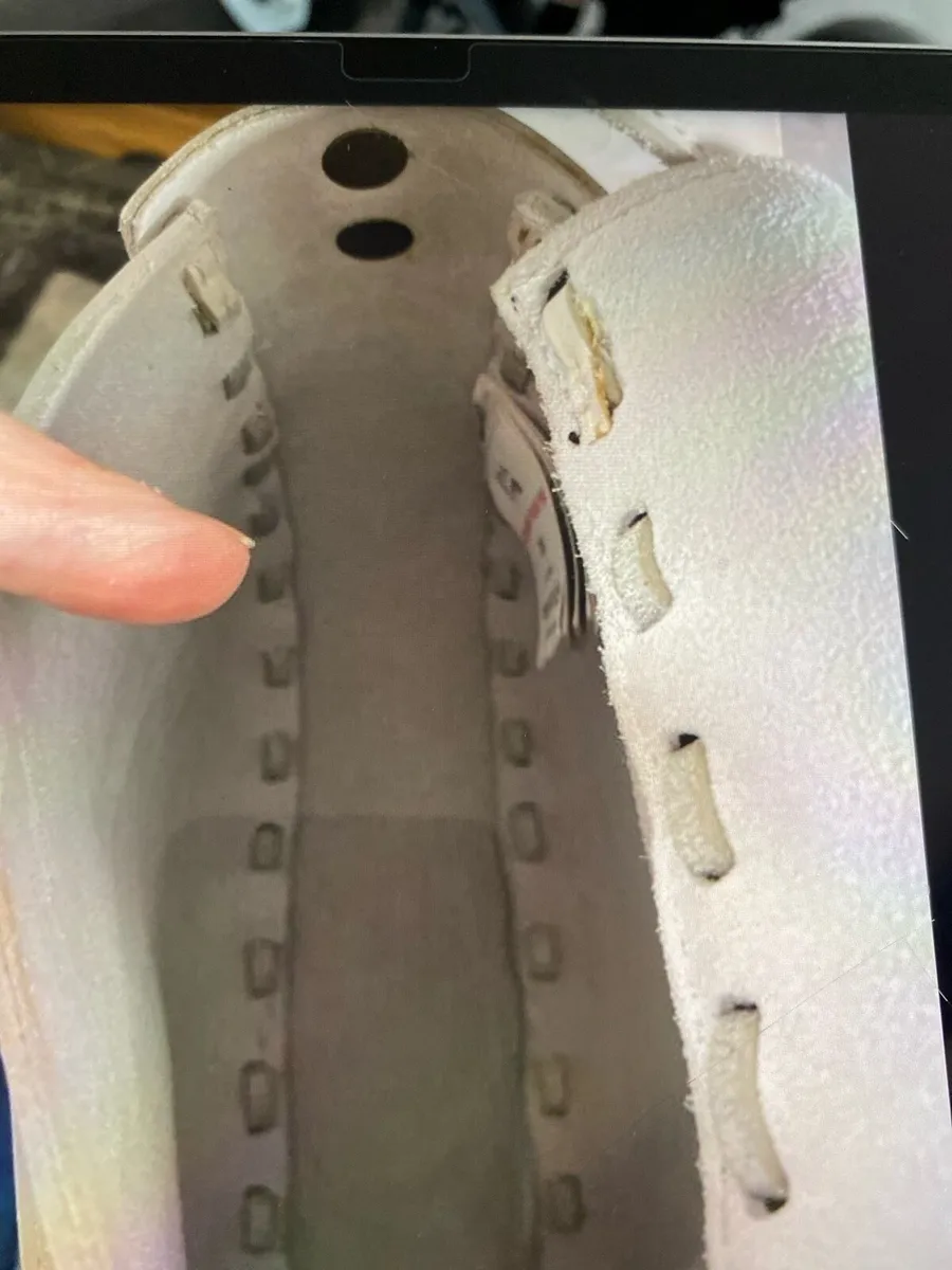 off white leather cross over bag - Image 4