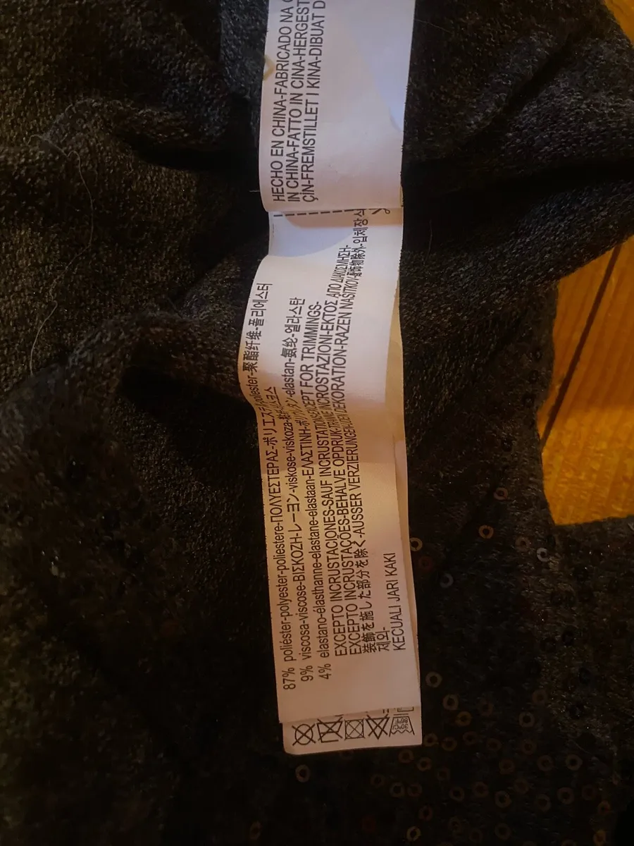 Black Sparkley Longsleeve Fitted Top - Image 3