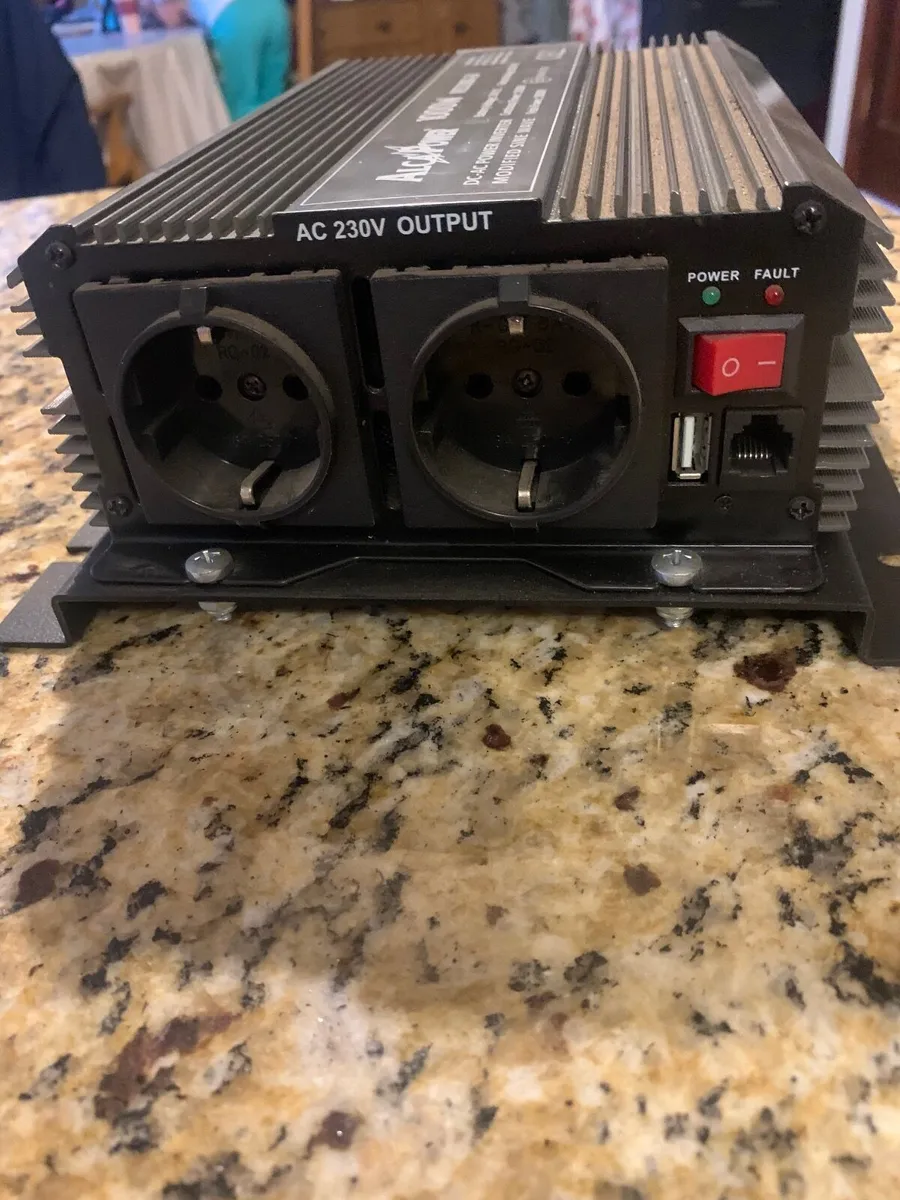 Camper van inverter - Image 2