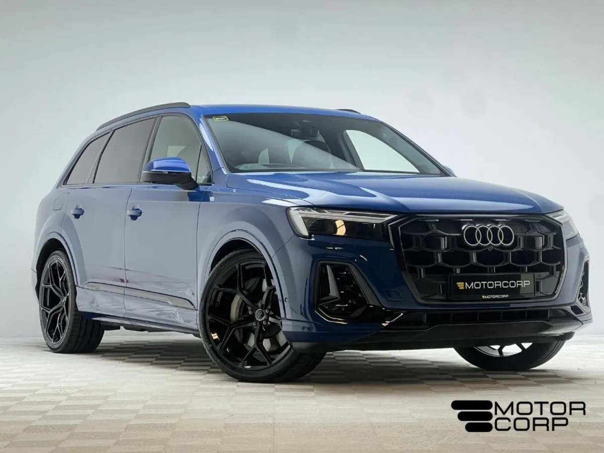 Audi Q7 TFSI E QUATTRO S LINE - Image 1