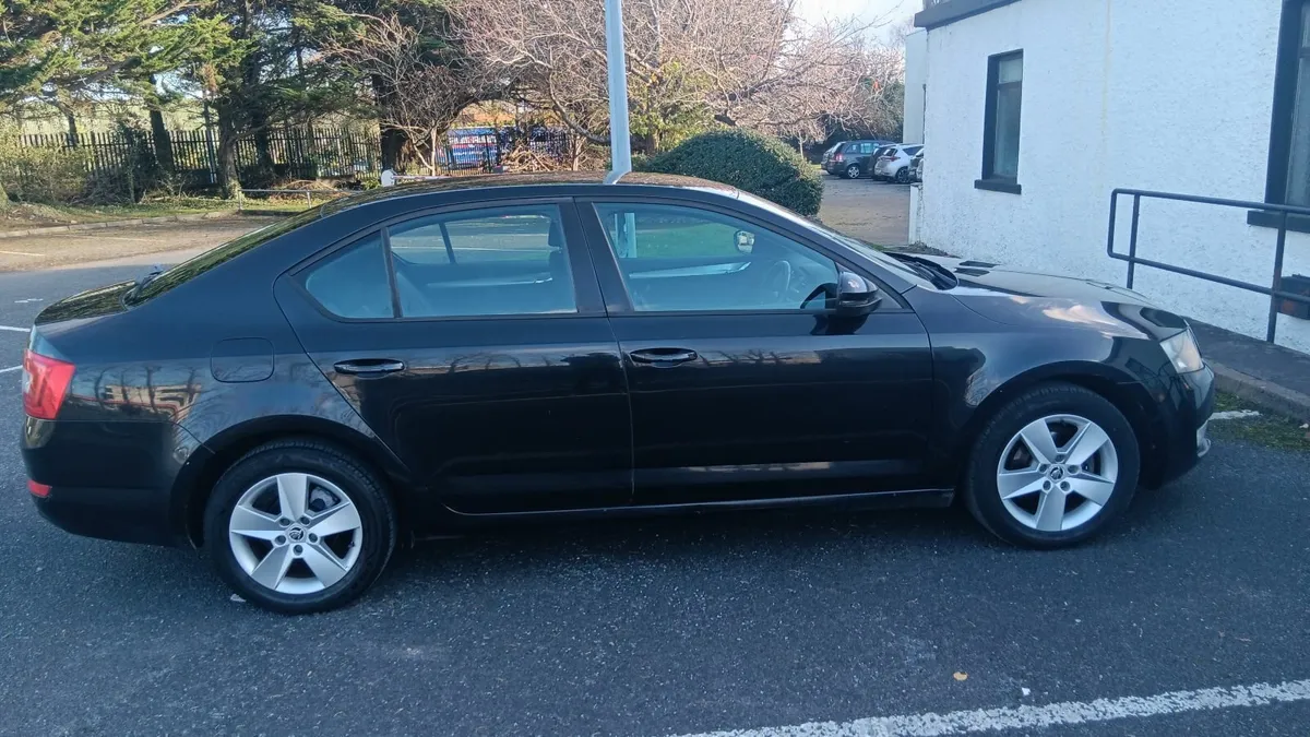 Skoda Octavia AMBITION 1.6TDI - Image 3