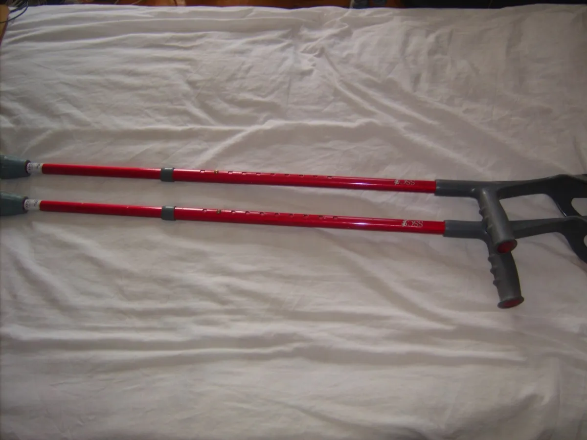crutch - Image 2