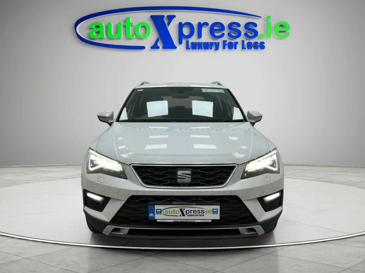 SEAT Ateca 2.0 TDI Automatic , reversing camera - Image 3