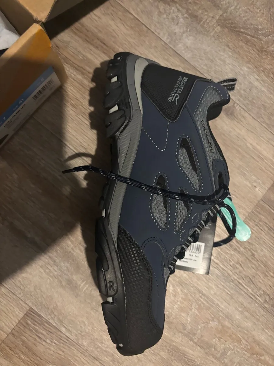 Regatta waterproof shoes - Image 3