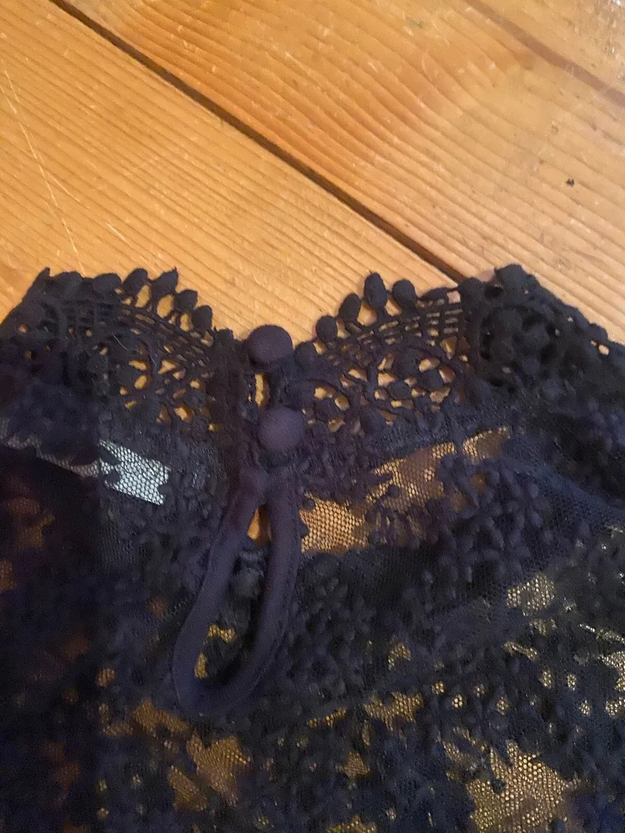 Black Lace Longsleeve Top. M&S - Image 2