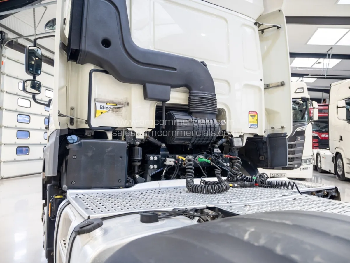 2018 (68) DAF CF 480  SUPER SPACE 6X2 MIDLIFT - Image 4