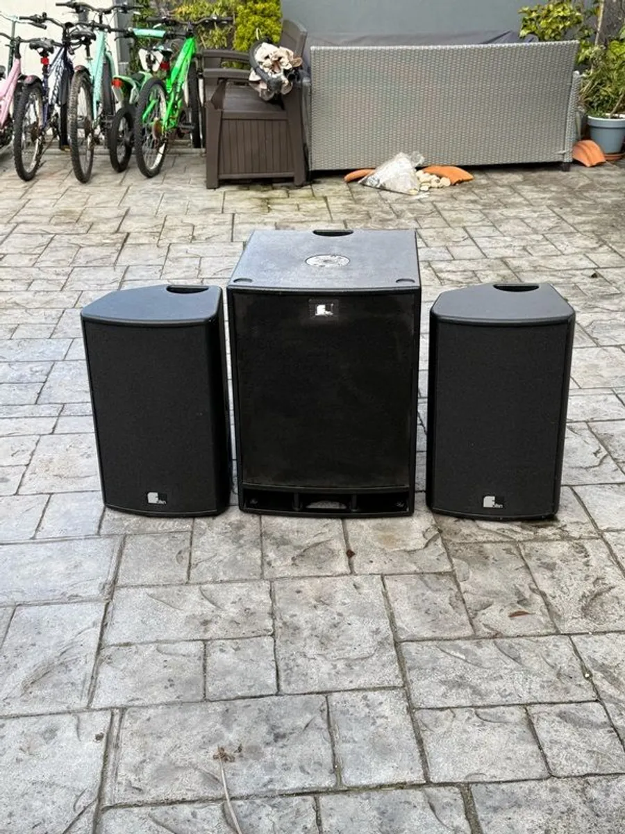 Fohhn Active PA XS30 active bin + 2 x XT22  10' tops - Image 2