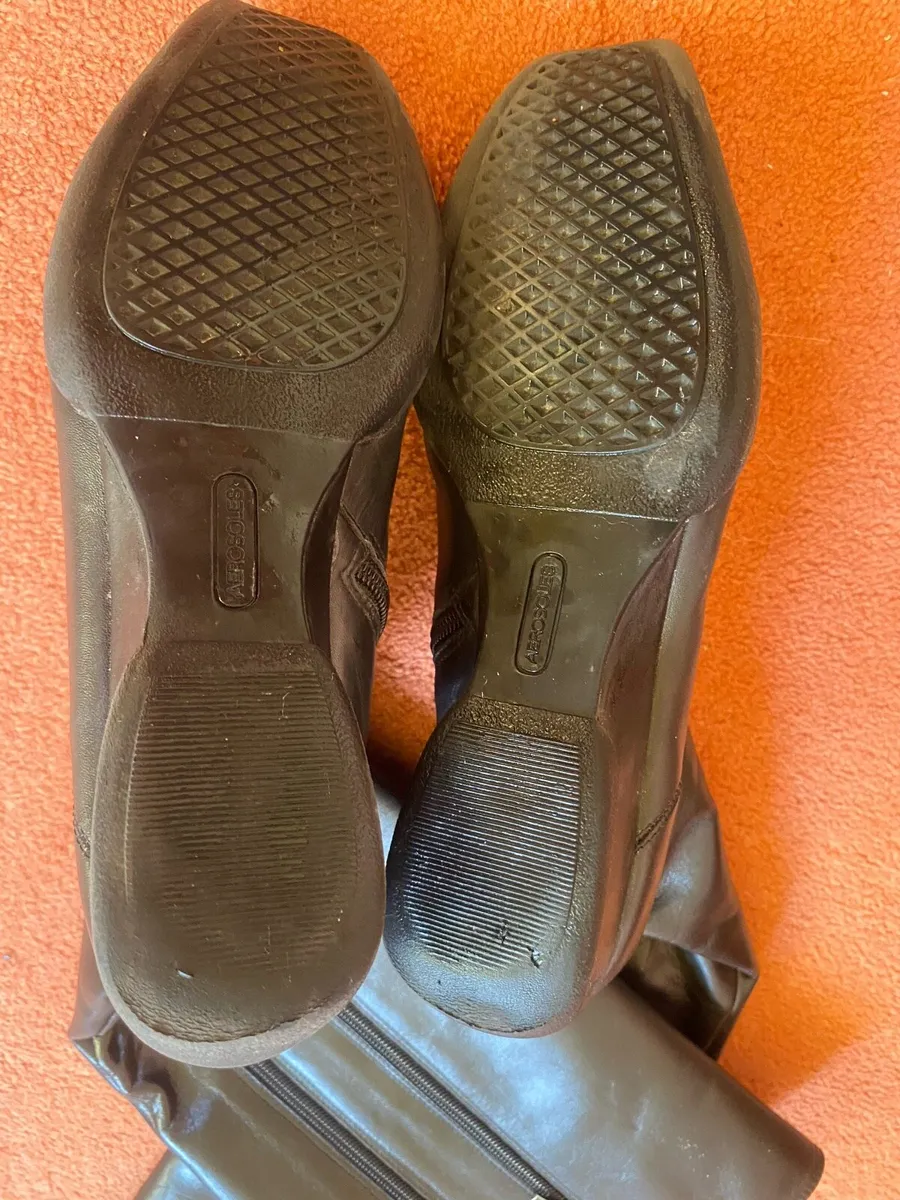 Aerosoles Black Ladies Kneeboots - Image 3