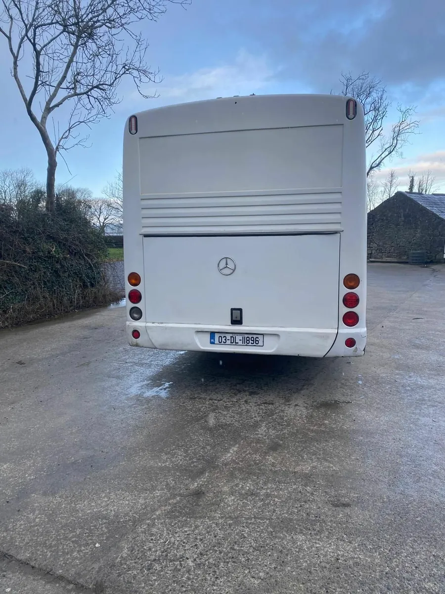 Mercedes-Benz Other 2003 - Image 2