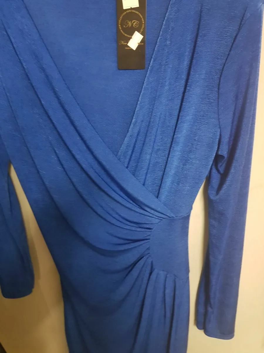 Dress and earrings 10e - Image 2