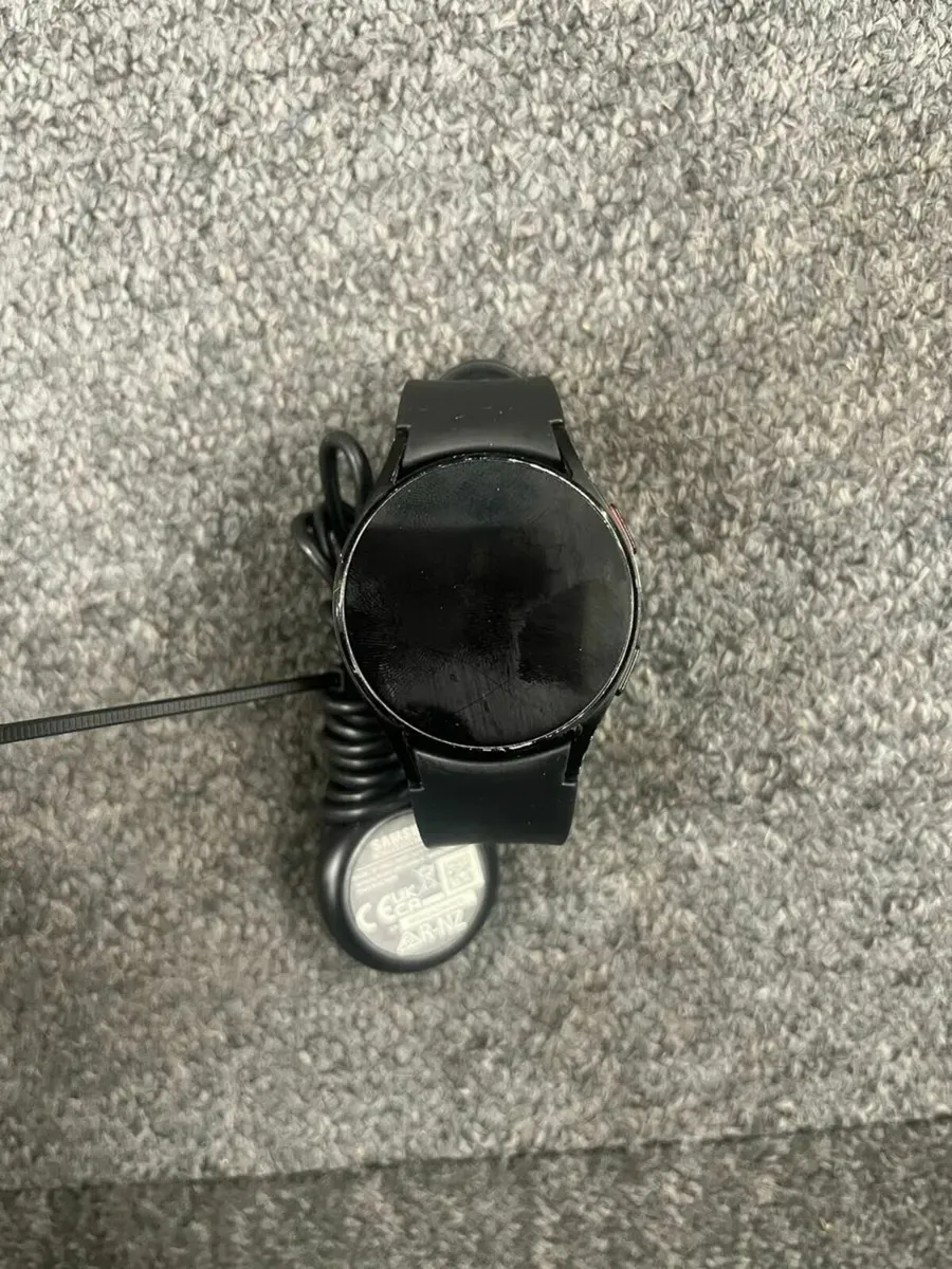 Samsung Galaxy Watch SM-R860 - Image 2